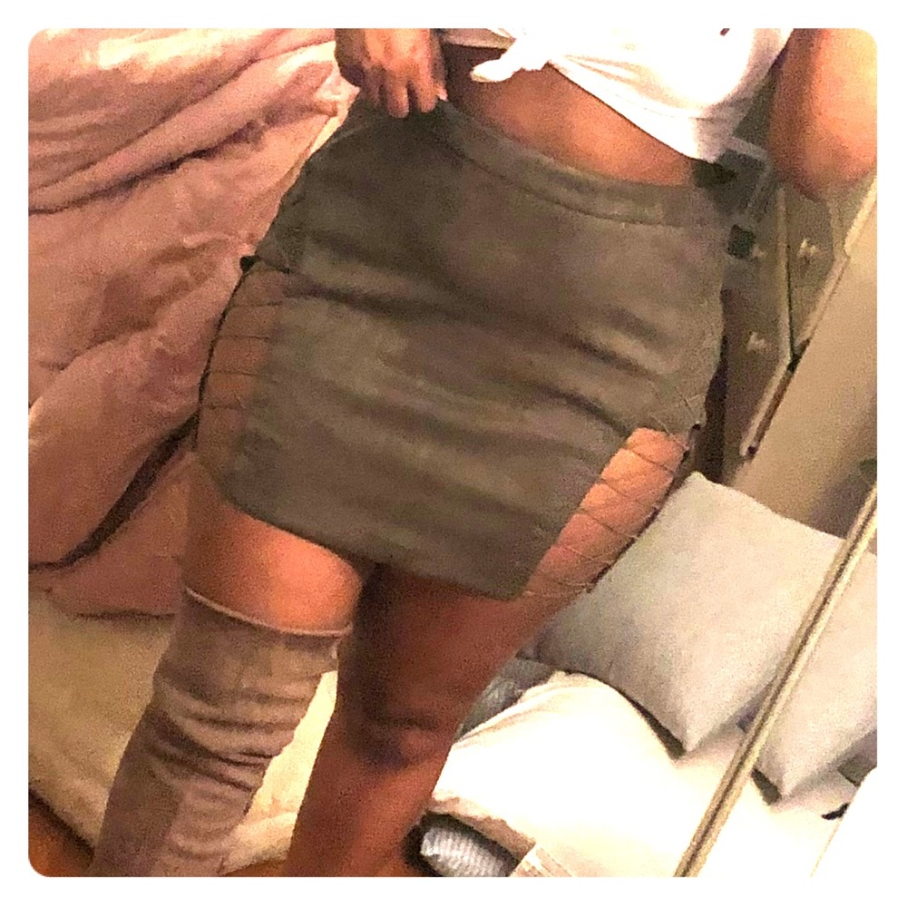 Women’s skirt